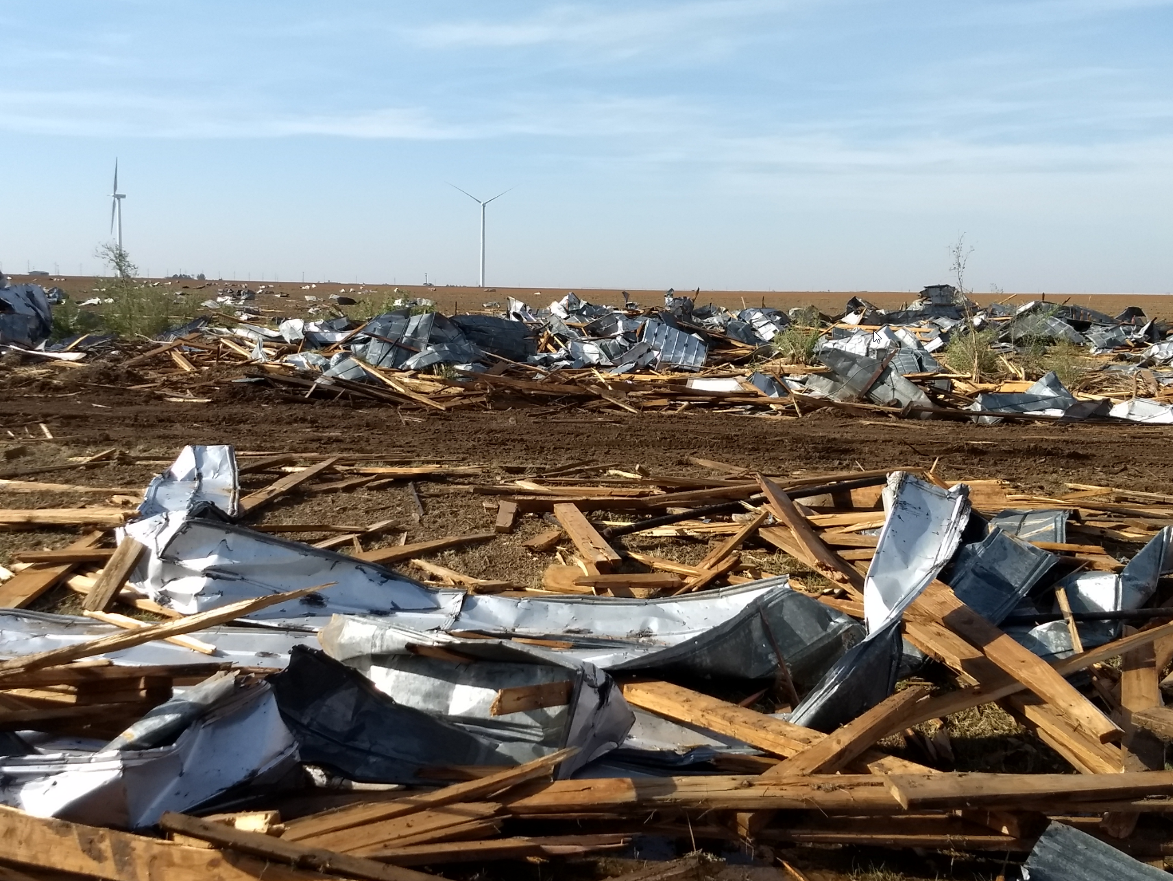 Damage sustained at the Ralls Compress in Ralls, TX, on the evening of 1 June 2018.