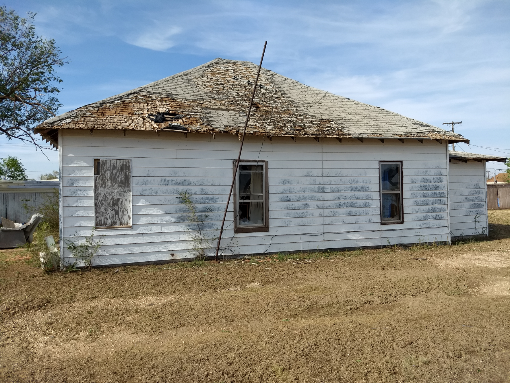 Damage sustained to buildings in Ralls, TX, on the evening of 1 June 2018.