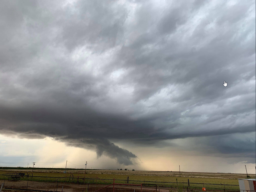 Base of a thunderstorm near Morton, TX, Friday evening (1 October 2021). The picture is courtesy of Floyd Taylor (relayed by Jacob Riley).